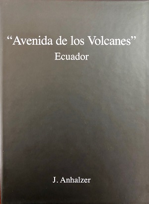 AVENIDA DE LOS VOLCANES (ECUADOR)