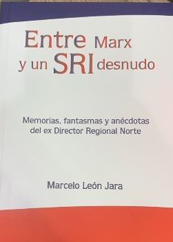 ENTRE MAX Y UN SIRI DESNUDO