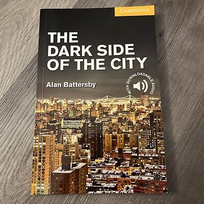 CER - 2 - THE DARK SIDE OF THE CITY: PAPERBACK