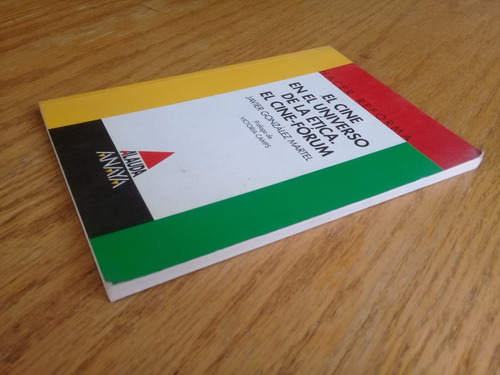 CINE EN EL UNIVERSO DE LA ETICA. EL CINE-FORUM              