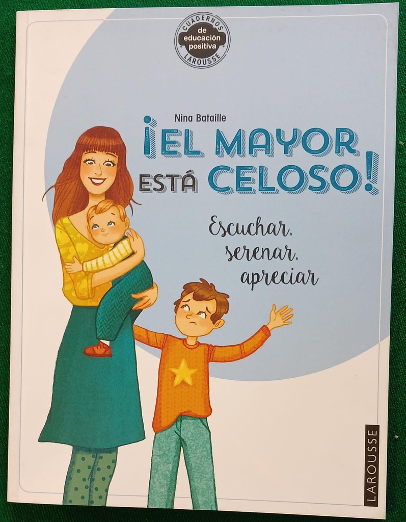 EL MAYOR ESTA CELOSO ESCUCHAR SERENAR APRECIAR 