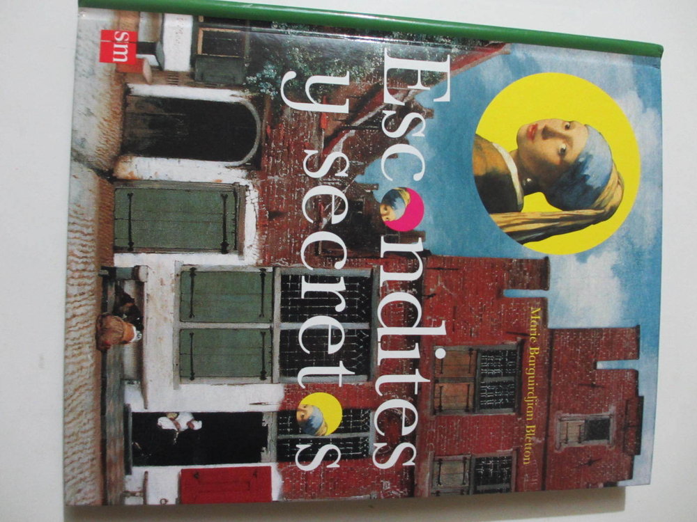 ESCONDITES Y SECRETOS