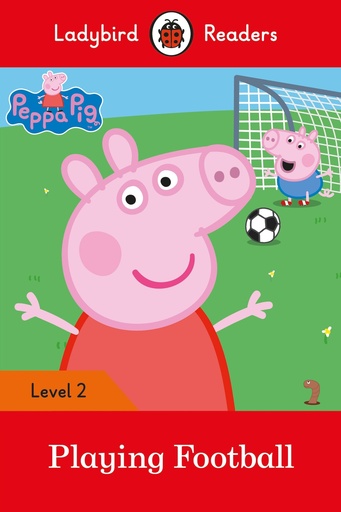 [9780241319475] PLAYING FOOTBALL LV 2 (LADYBIRD READERS)