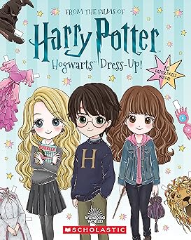 [9781338767643] FROM THE FILMS OF HARRY POTTER HOGWARTS DRESS-UP!
